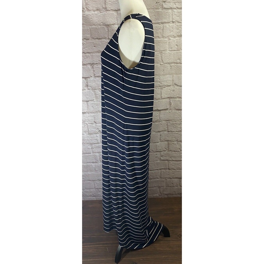 NEW C&C California Women M Sleeveless Stretch Striped Blue White Maxi Dress - Picture 2 of 8